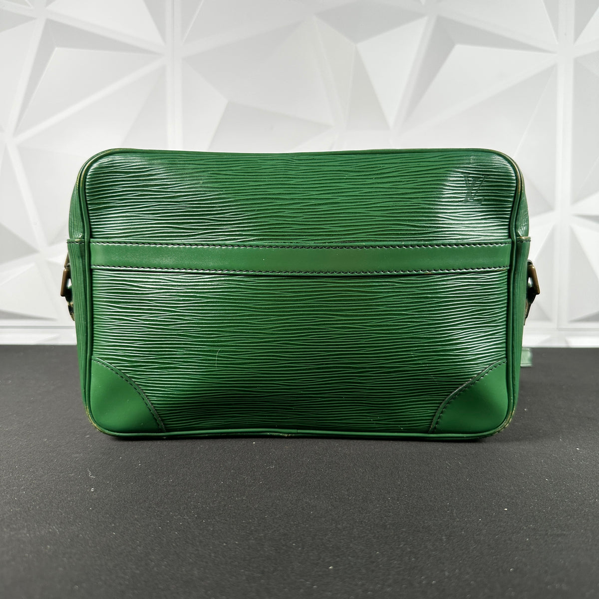 Louis Vuitton, Trocadero Epi Leather Borneo Green Crossb…