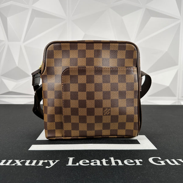 Louis Vuitton Olav Shoulder bag 377806